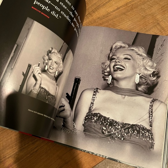 Marilyn Monroe intimate exposures book - Picture 4 of 8